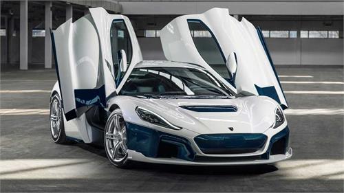 رونمایی از نمونه اولیه خودرو در شهریورماه2